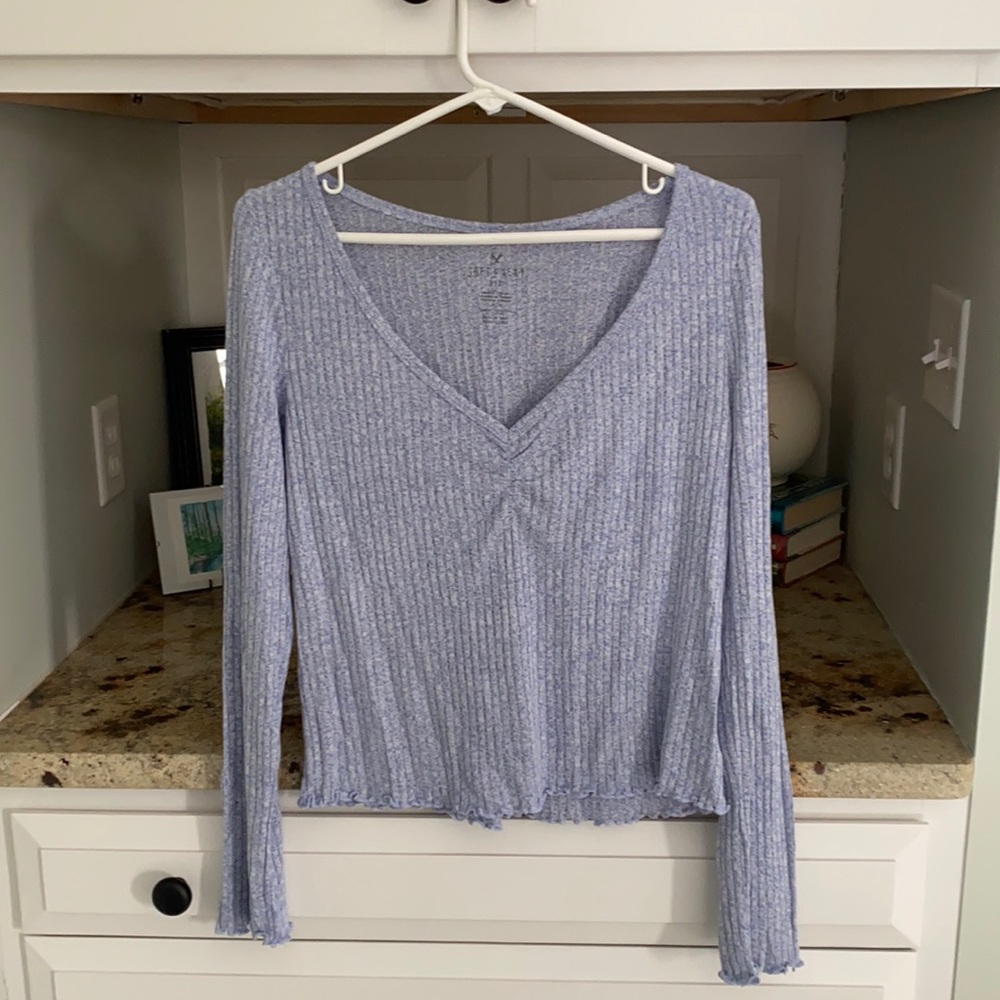 Ribbed long sleeve v neck top